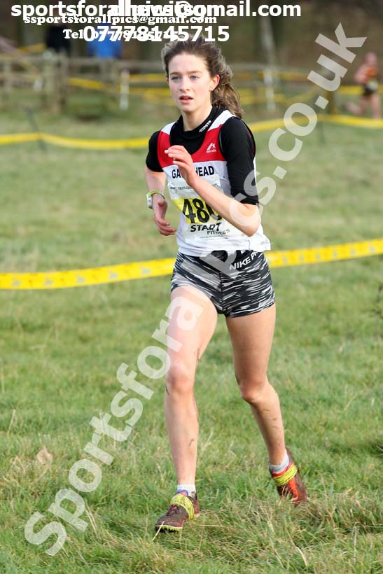 Womens under-17s and under-20s cross country, 2019 North Eastern Cross Country Champs., Alnwick, Northumberland.  Photo: David T. Hewitson/Sports for All Pics